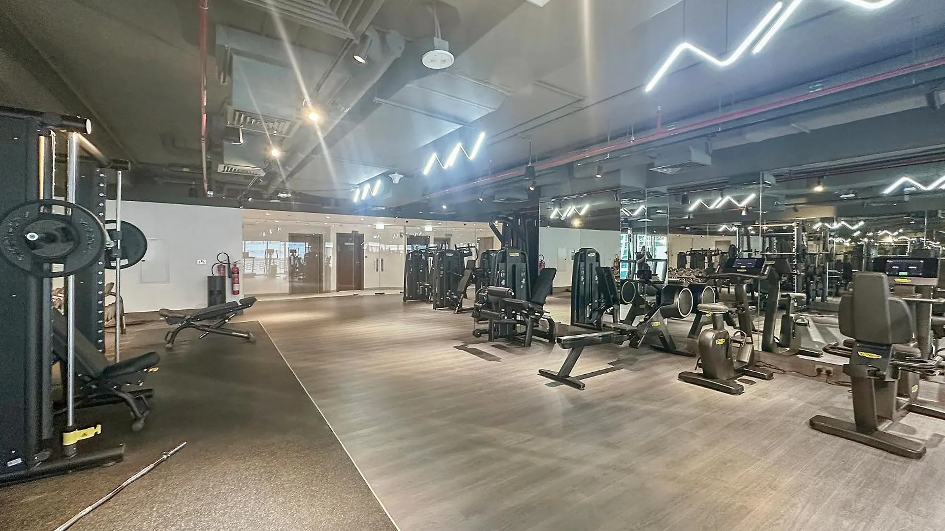 두바이 Luxury Living In Sterling West 아파트